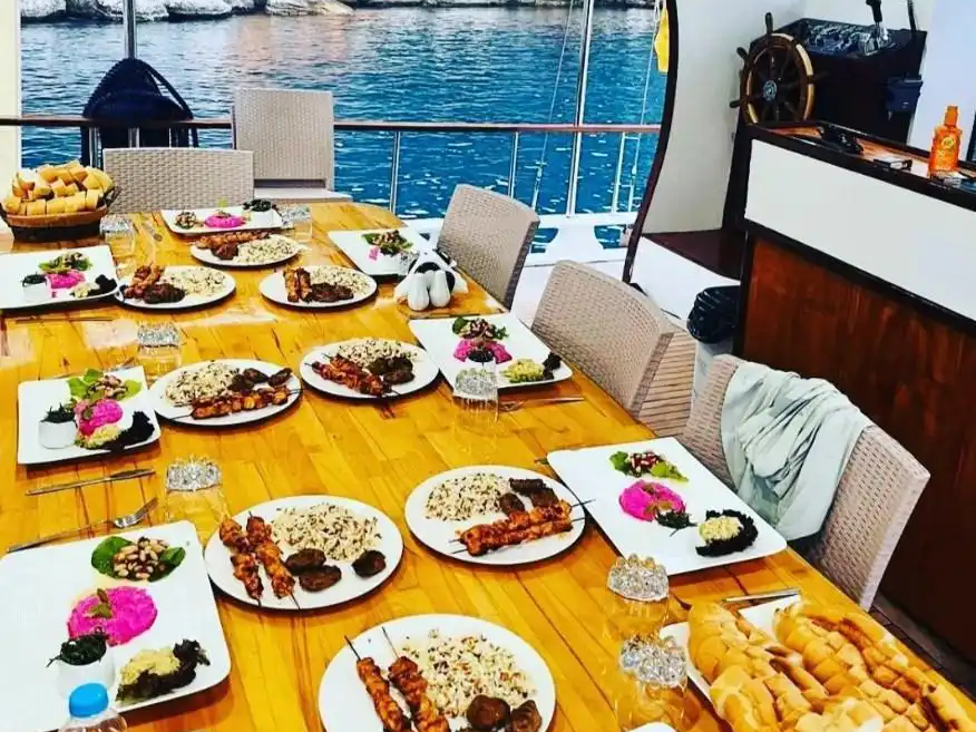 kas-kekova-gulet-yat-kiralama kaş gulet kiralama, kekova gulet charter, kaş mavi tur, kaş tekne kiralama, kekova tekne turu, kaş yat kiralama